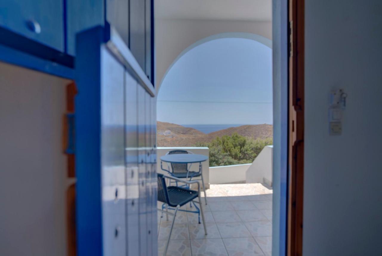 Hotel Panselinos Anafi Exteriér fotografie