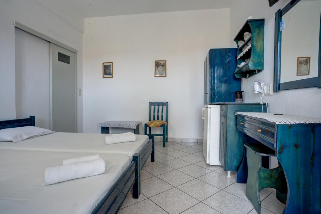 Hotel Panselinos Anafi Exteriér fotografie
