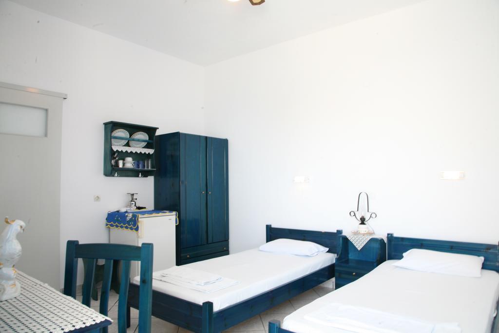 Hotel Panselinos Anafi Exteriér fotografie