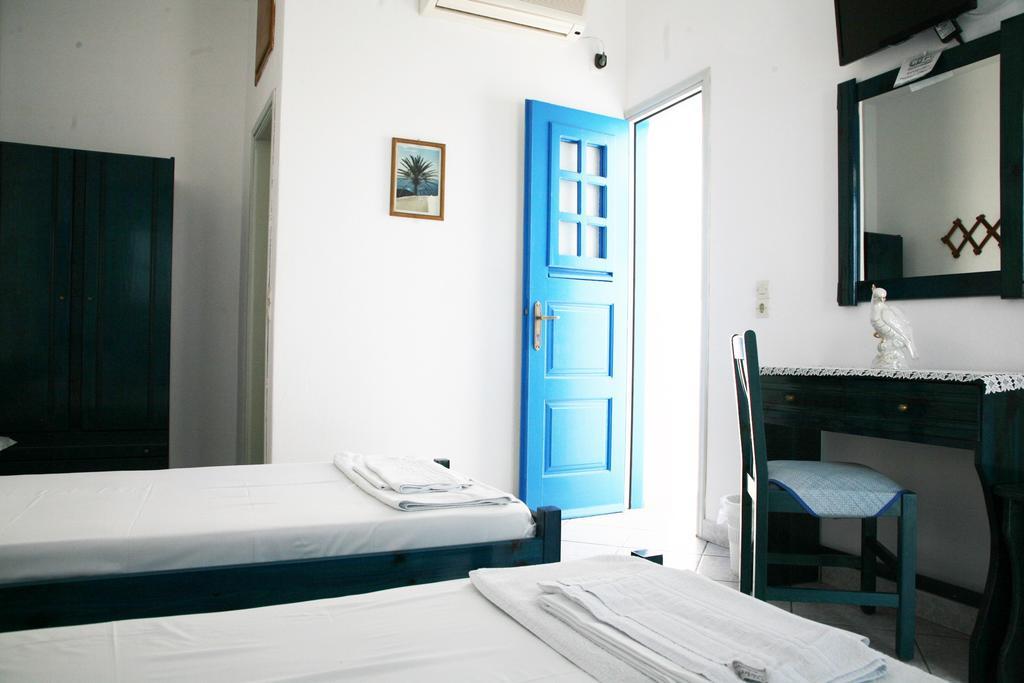 Hotel Panselinos Anafi Exteriér fotografie